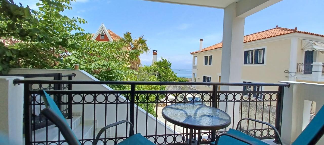 Seaview Luxury Apartment Mytilene Exterior photo