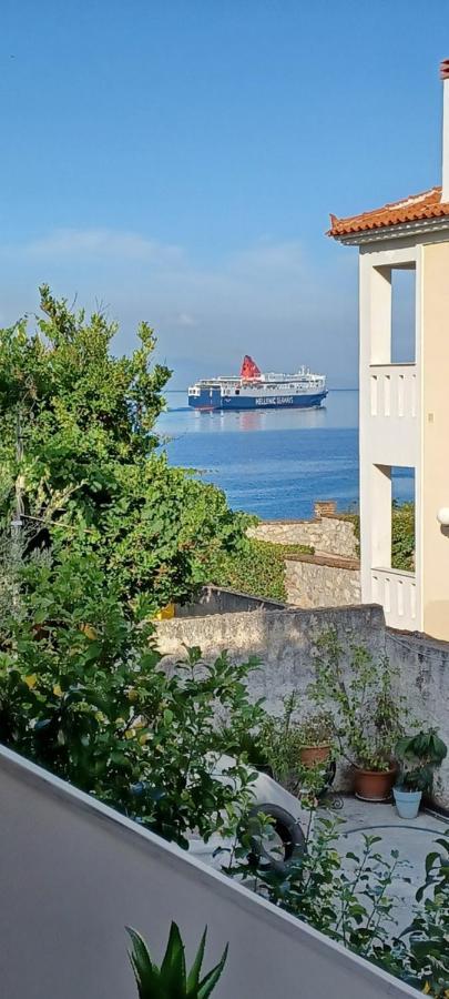 Seaview Luxury Apartment Mytilene Exterior photo